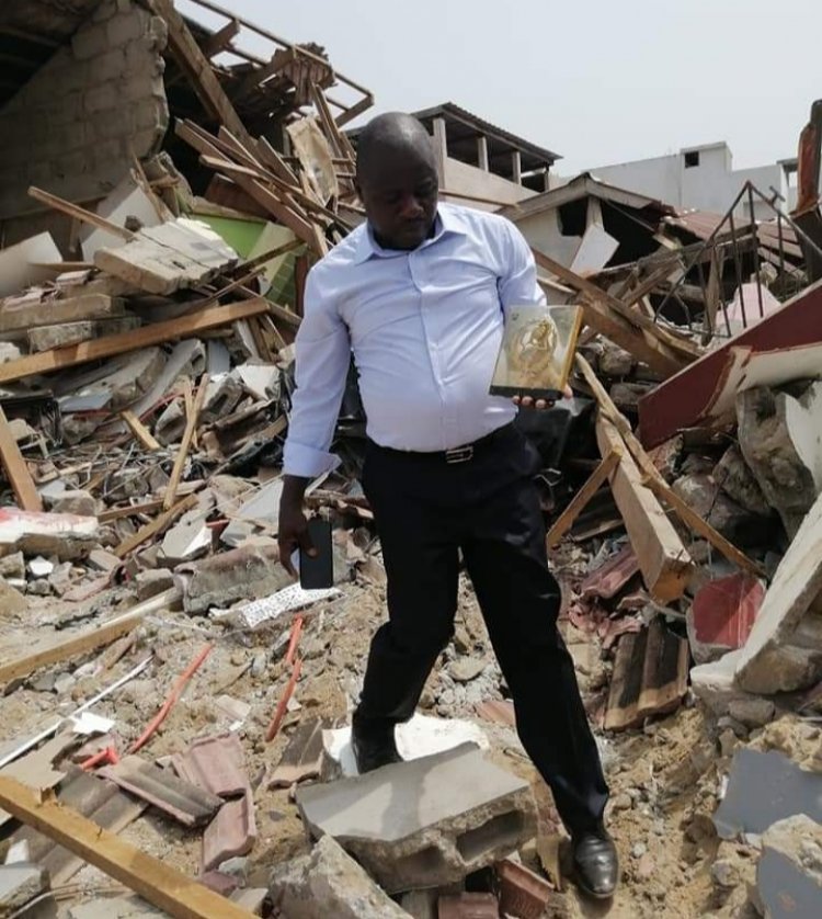 Côte d’Ivoire : « Mardi noir à la cité Akissi Delta » (Jean Roche Kouamé, Super Ébony 2009)