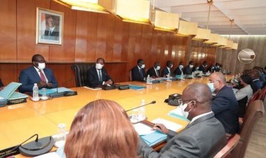 Côte d’Ivoire : « plus de sirènes et gyrophares » pour les ministres   