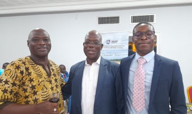 Côte d’Ivoire (Dédicace) : Wilfried Yapo Battah (philosophe) célèbre « la réflexion féconde »