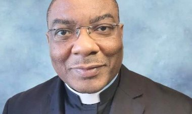 Côte d’Ivoire (Carême chrétien) : « Partage : il ne s'agit pas d'aller déposer de vieux habits…délavés dans les Caritas » (Père Ernest Kouacou)