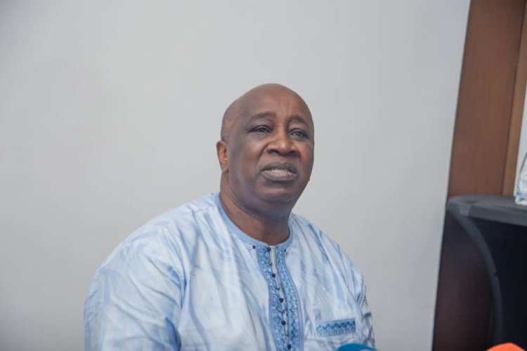 Côte d’Ivoire (Présidentielle 2025) / Les « grands acquis de Ouattara » présentés à Paris (France)