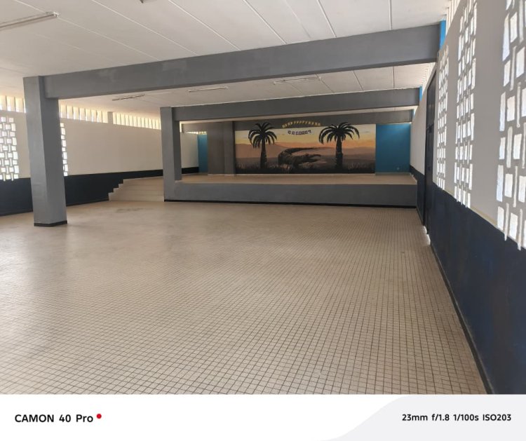 Côte d’Ivoire (Action sociale) / L’AAELCA relooke la Salle des fêtes du Lycée classique d’Abidjan